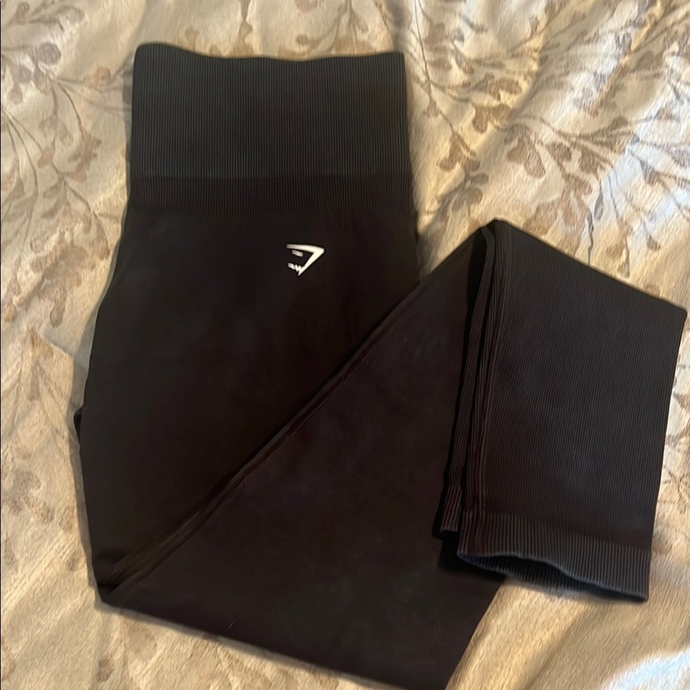 Gymshark scrunch butt leggings